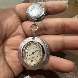 Working Vintage Waltham 17 Jewels Wind Up Pendant Brooch Watch Silver Antique